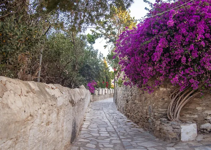 Sta Perivolia * Tínos